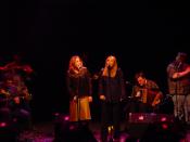 Frances & Helen Flaherty with the Frances' band, Dave Munnelly & Friends and Kieran Goss singing 